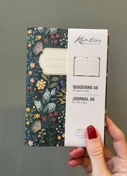 Cuaderno A6 Fllores verdes