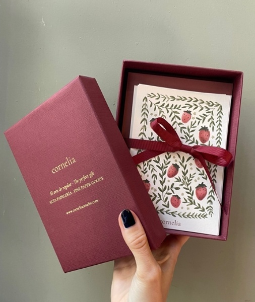 Caja Cornelia vino (10 tarjetas + 10 sobres)